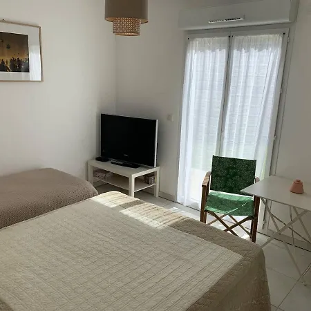 Apartament Grand T3 Aux Issambres Avec Jardin, Proche Et Commerces - Fr-1-768-48 *