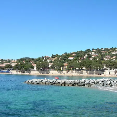 Grand T3 Aux Issambres Avec Jardin, Proche Et Commerces - Fr-1-768-48 *